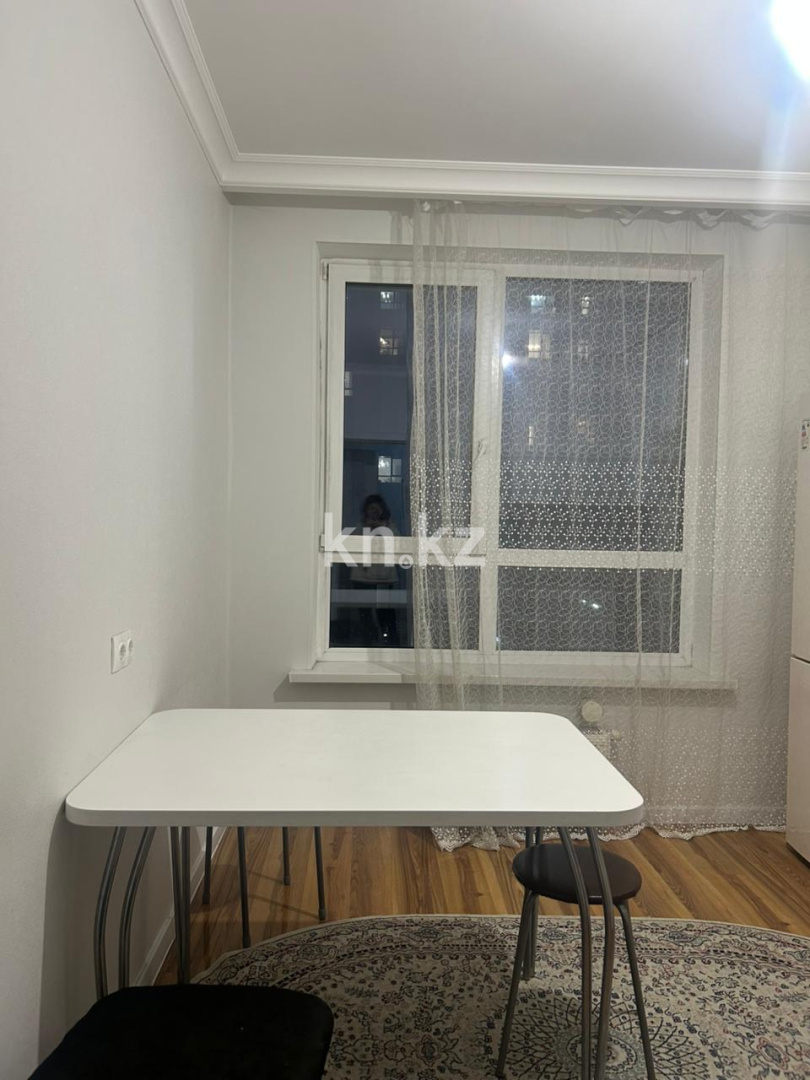 Аренда 1-комнатной квартиры, 40 м², пр. Мангилик Ел, дом  56 - Аренда  однокомнатных квартир помесячно в Астане с фото фото 2 из 5