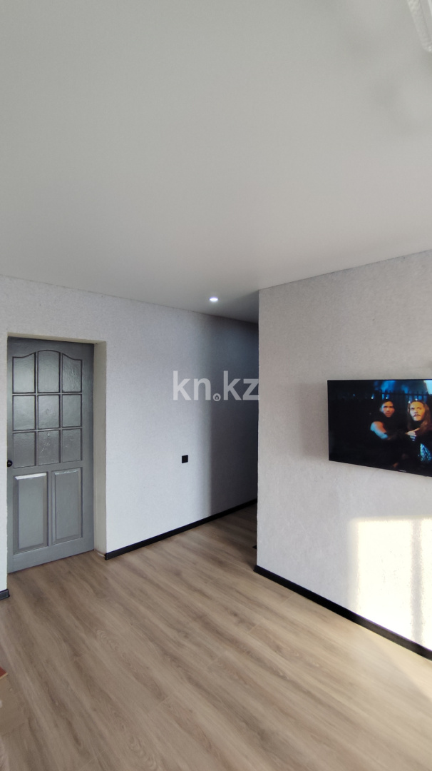 Аренда 2-комнатной квартиры, 46 м², ул. Жумабаева, дом  101 - Аренда квартир помесячно в Казахстане фото 4 из 7