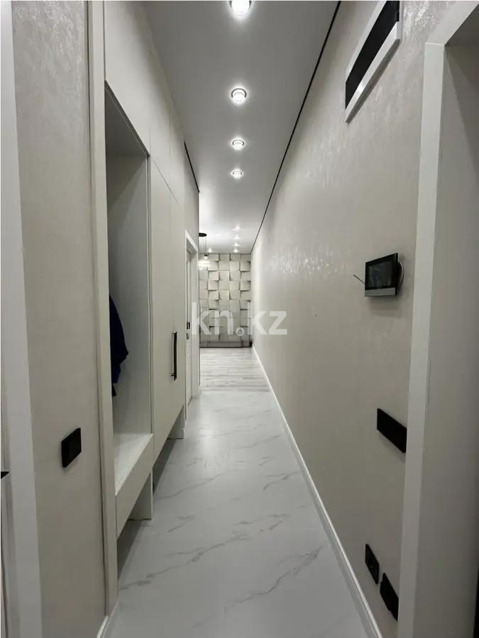 Продажа 2-комнатной квартиры, 46 м², 218 учетный квартал, дом  155 в Караганде - фото 4