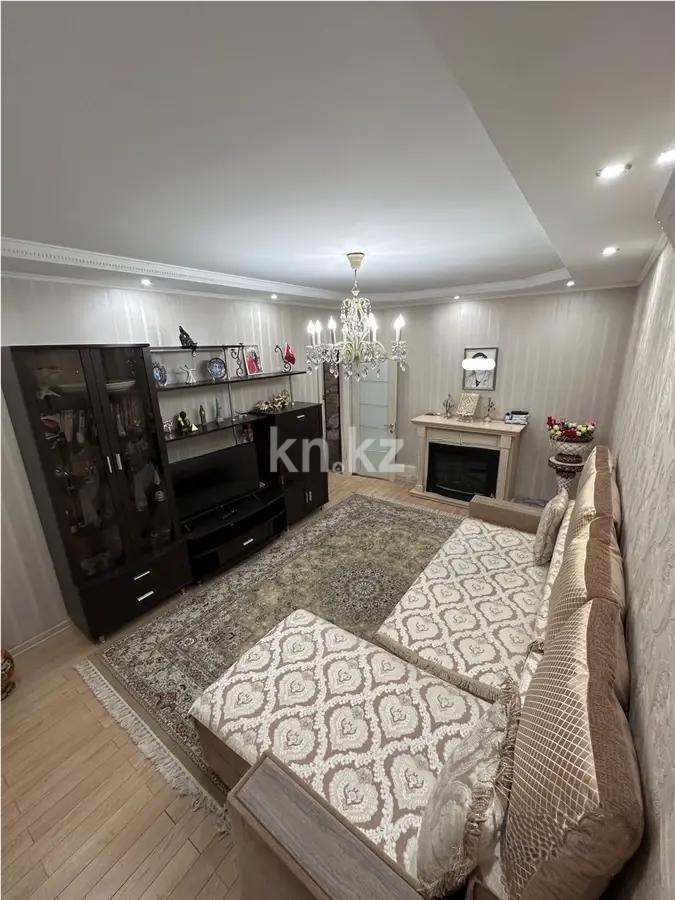 Продажа 3-комнатной квартиры, 80 м², ул. Аносова, дом  36 - Продажа  двухкомнатных, трехкомнатных квартир в Алматы фото 1 из 5