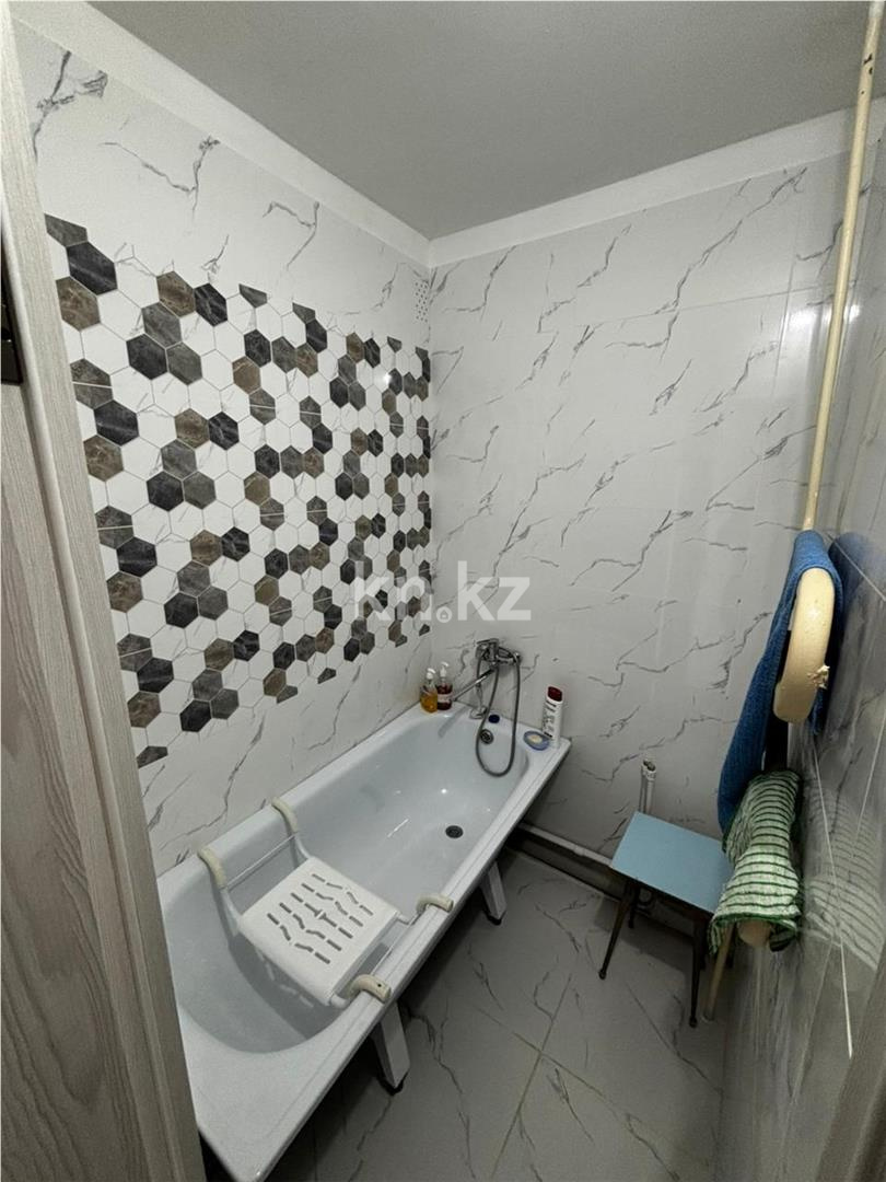 Продажа 2-комнатной квартиры, 43 м², ул. Вагонная - Продажа квартир в Караганде фото 5 из 9