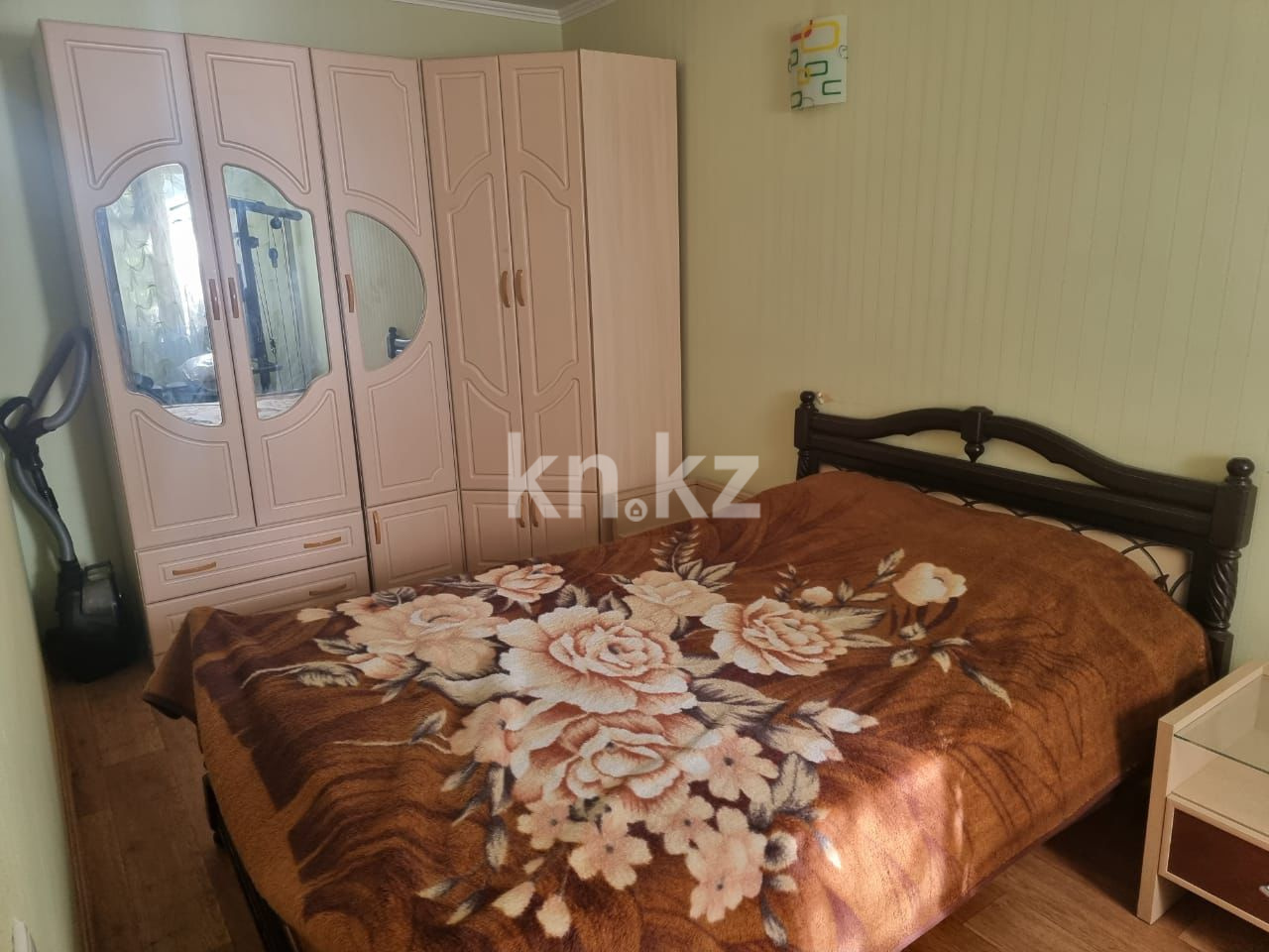 Аренда 2-комнатной квартиры посуточно, 52 м², Назарбаева проспект, дом  187 - Аренда жилой и коммерческой недвижимости в Уральске фото 7 из 8