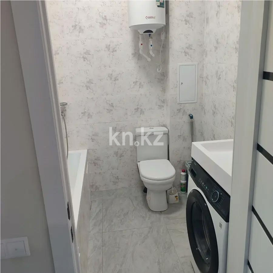 Продажа 2-комнатной квартиры, 60 м², ул. 3-я, дом  42б - Продажа  двухкомнатных квартир в Караганде фото 3 из 4