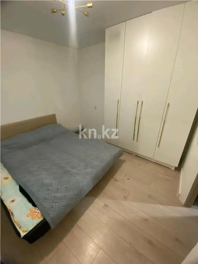 Продажа 4-комнатной квартиры, 64 м², ул. Орлова, дом  107 в Караганде - фото 2