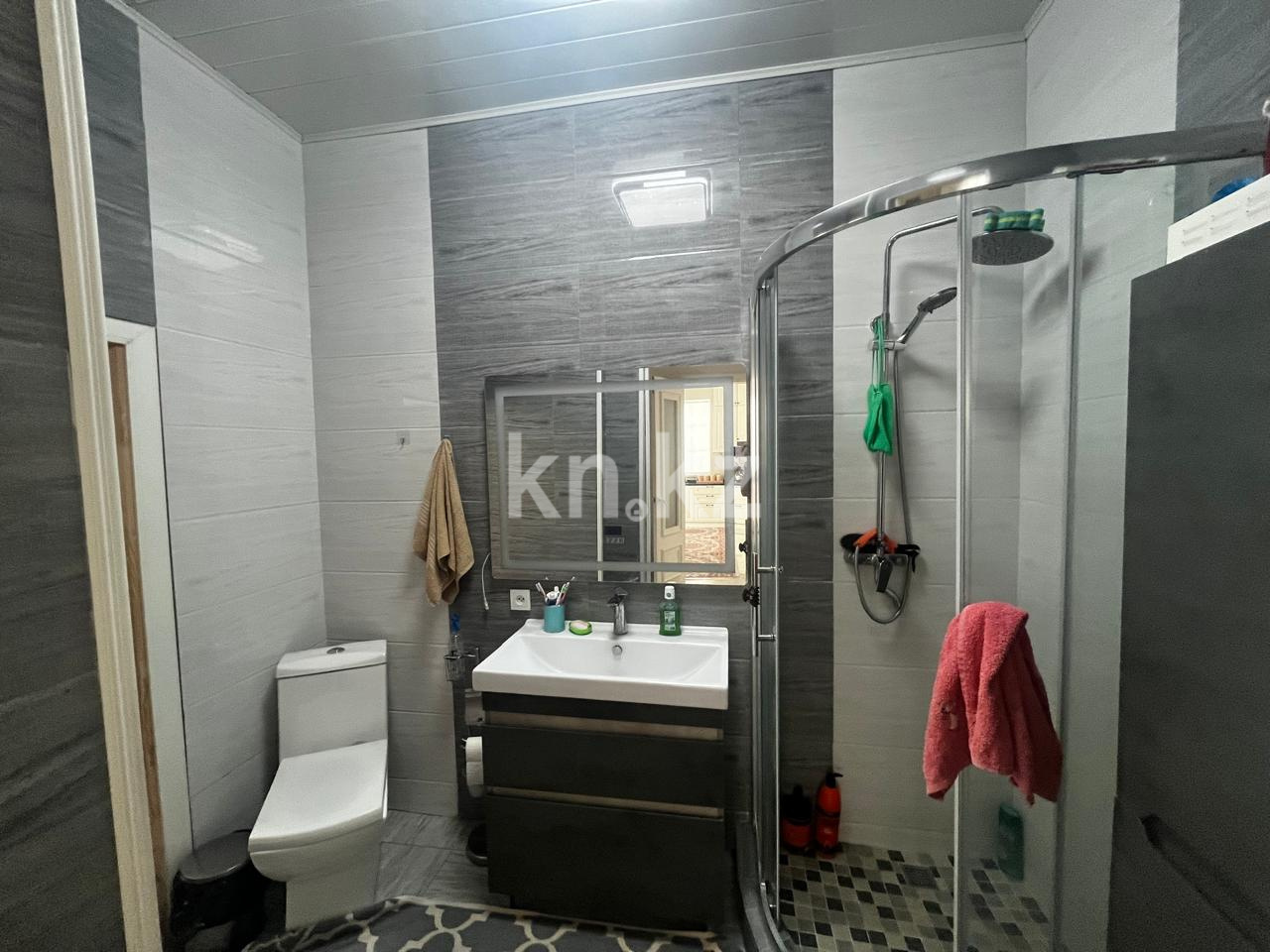 Продажа 7-комнатного дома, 220 м² - Продажа пятикомнатных и более домов, коттеджей в Алматы фото 20 из 27