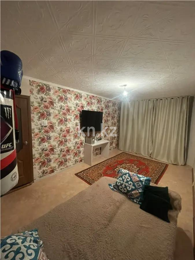 Продажа 3-комнатной квартиры, 61 м², ул. Муканова, дом  1/2 - Продажа квартир в Караганде без посредников фото 1 из 5