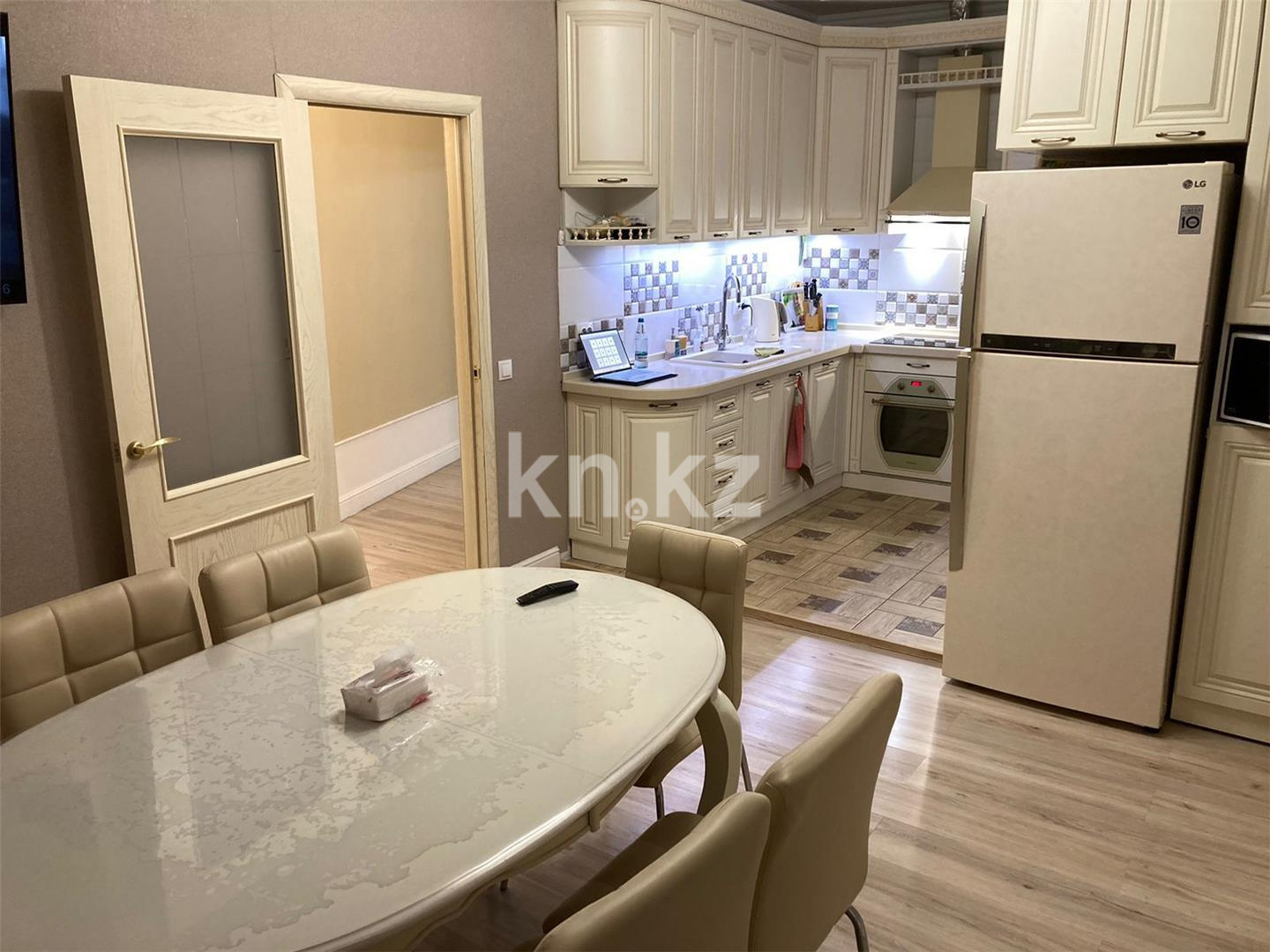 Продажа 3-комнатной квартиры, 105 м², мкр-н Степной-2 в Караганде - фото 10