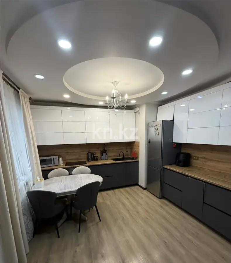 Продажа 4-комнатной квартиры, 95.7 м², пр. Женис, дом  67 в Астане - фото 2