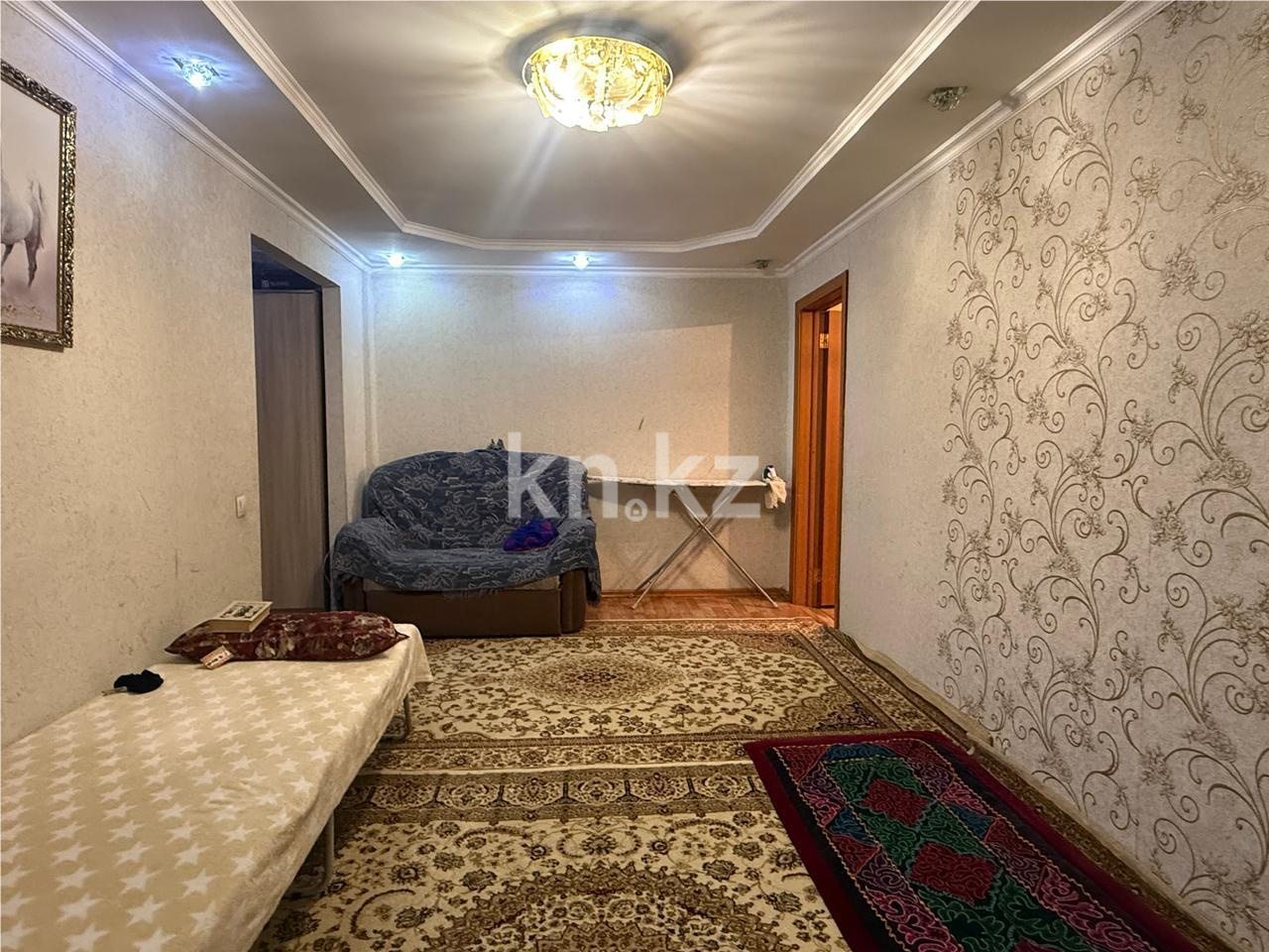 Продажа 4-комнатной квартиры, 60 м² - Недвижимость в Караганде фото 2 из 16