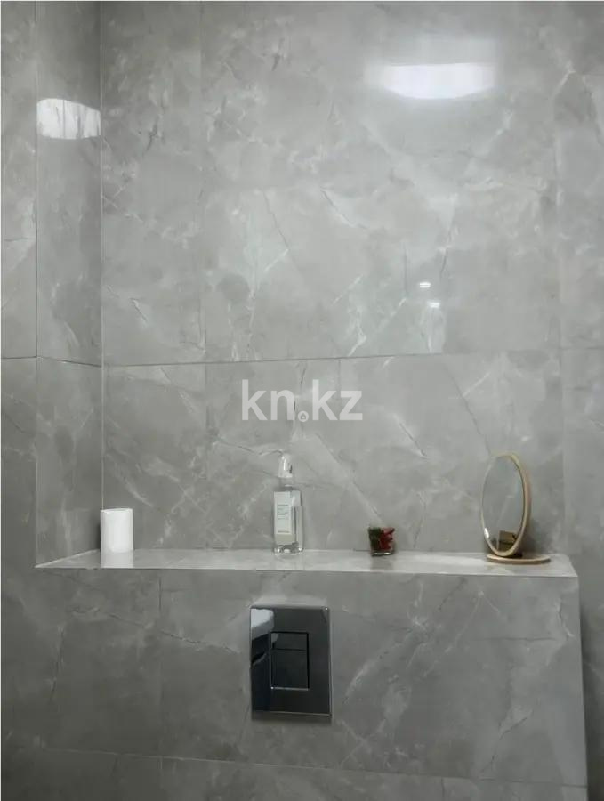 Продажа 2-комнатной квартиры, 56.1 м², ул. Сатпаева, дом  90/43 - Продажа квартир в Алматы фото 1 из 3