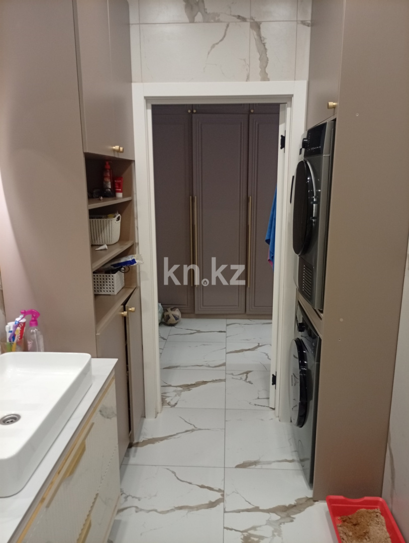 Продажа 2-комнатной квартиры, 67 м² в Алматы - фото 13