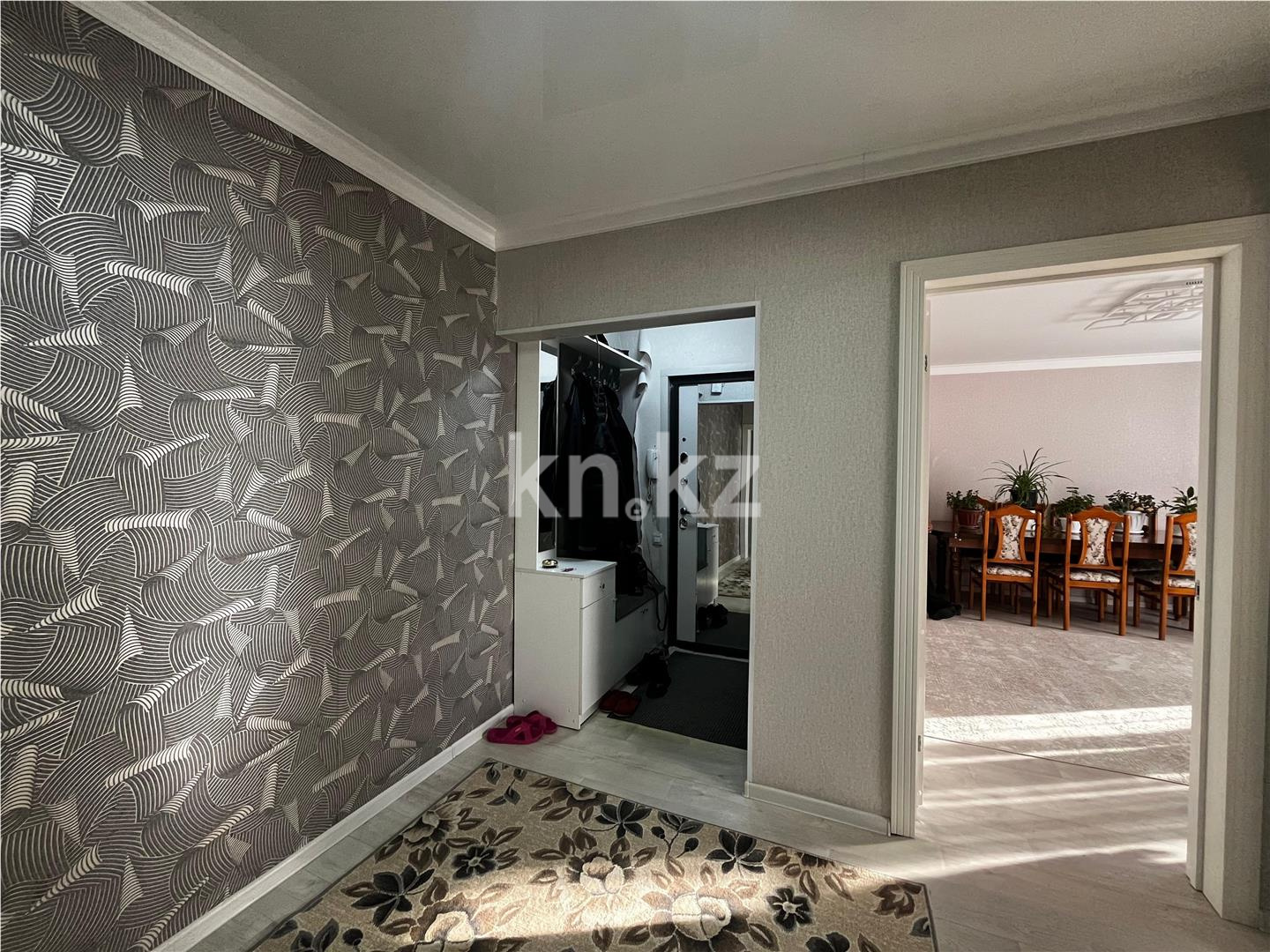 Продажа 5-комнатной квартиры, 107 м², мкр-н Голубые Пруды - Продажа квартир в Караганде фото 17 из 24