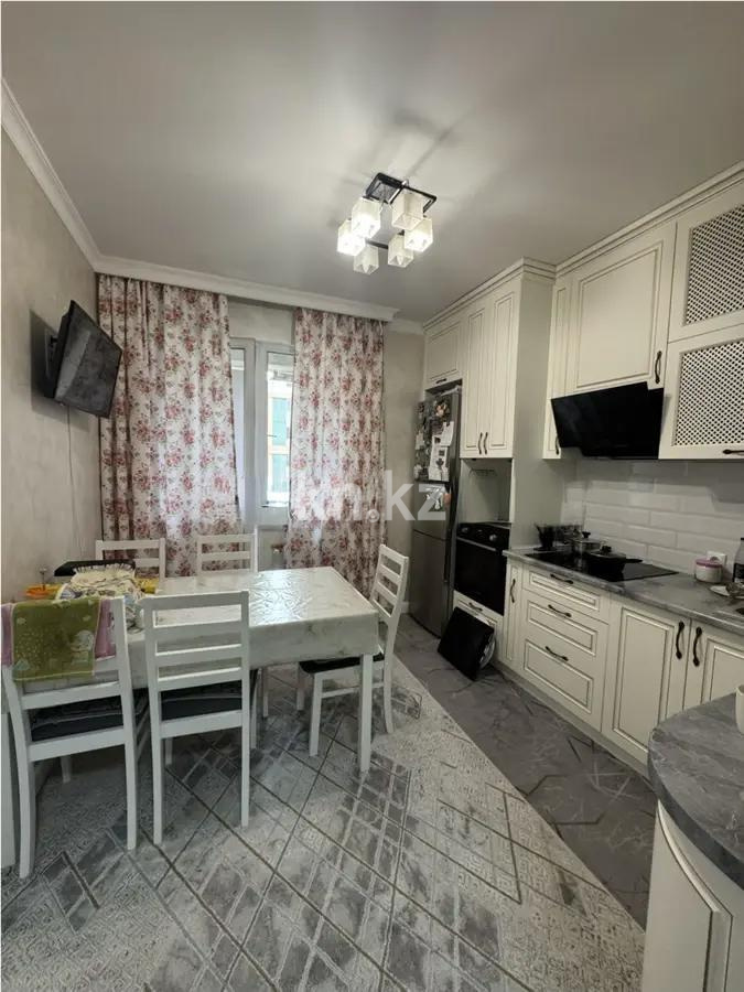 Продажа 2-комнатной квартиры, 65 м² в Алматы - фото 3