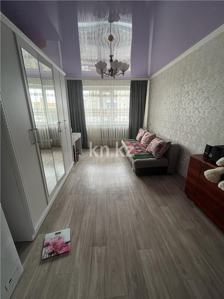 Продажа 3-комнатной квартиры, 62 м², мкр-н Восток-2 - Продажа квартир в Караганде фото 2 из 5