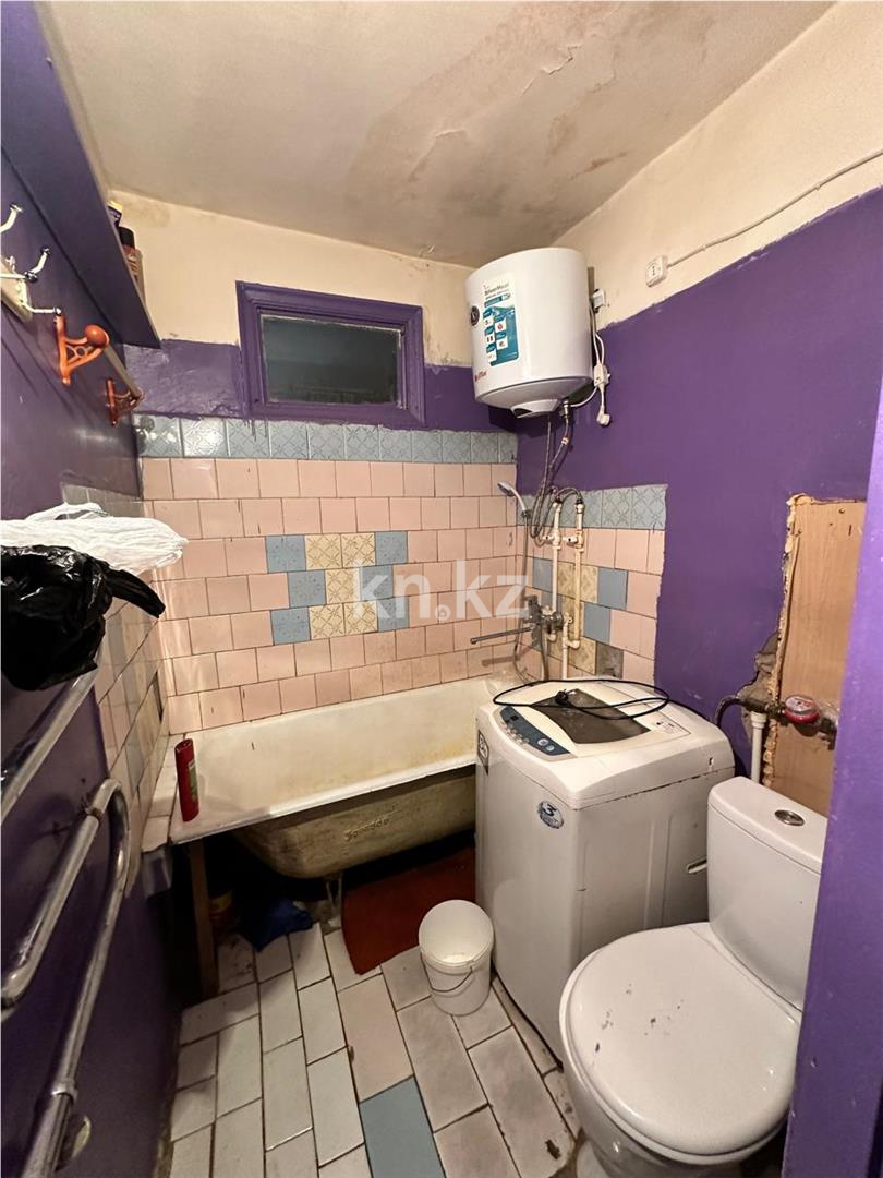 Продажа 3-комнатной квартиры, 42 м², мкр-н 12 - Продажа  трехкомнатных квартир в Караганде с фото фото 11 из 11