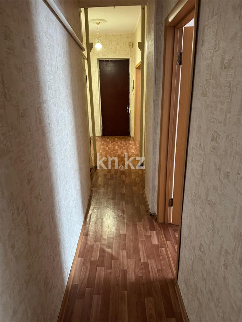Продажа 3-комнатной квартиры, 68 м², пр. Бухар-жырау в Караганде - фото 11