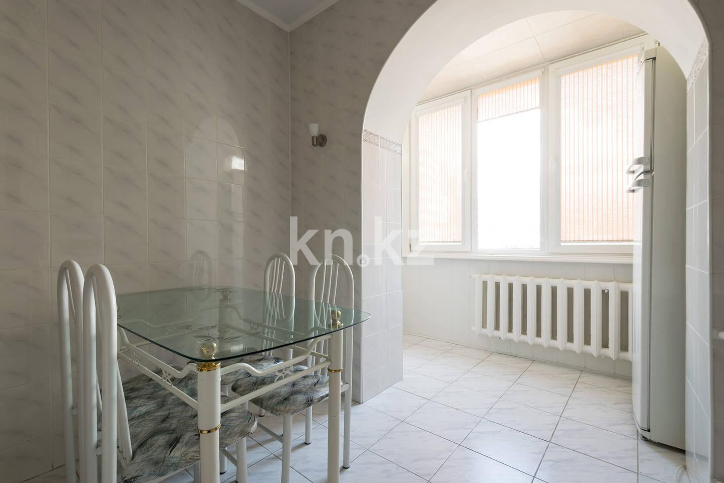 Аренда 4-комнатной квартиры, 98 м² - Аренда четырехкомнатных квартир помесячно в Алматы фото 15 из 20