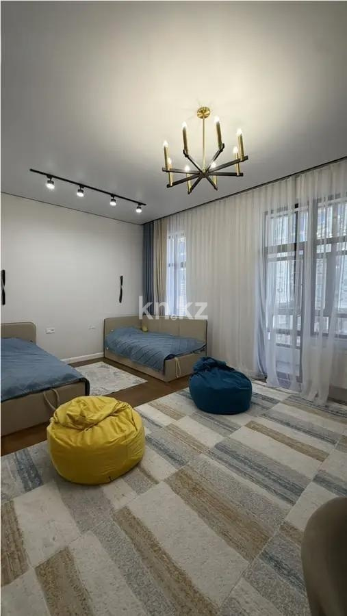 Продажа 4-комнатной квартиры, 140 м² - Продажа  четырехкомнатных квартир в новостройках Астаны фото 3 из 8
