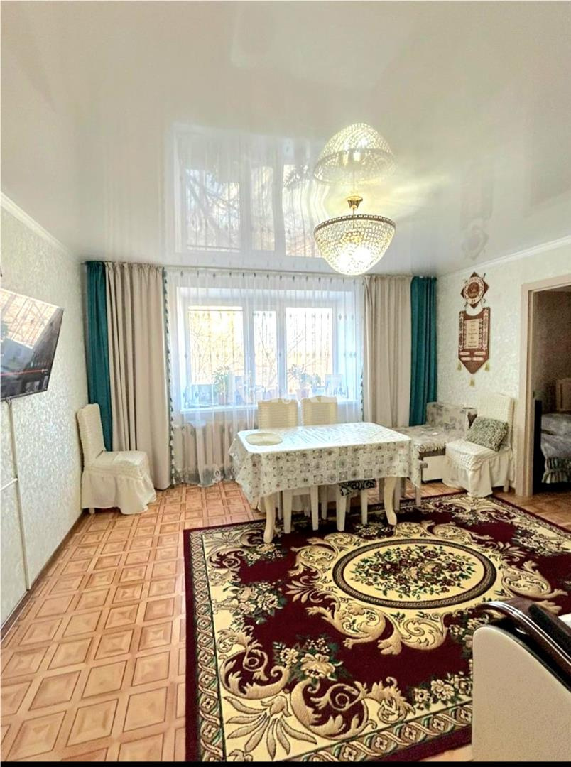 Продажа 4-комнатной квартиры, 67 м², пр. Мира, дом  112 - Продажа квартир в Темиртау фото 1 из 16