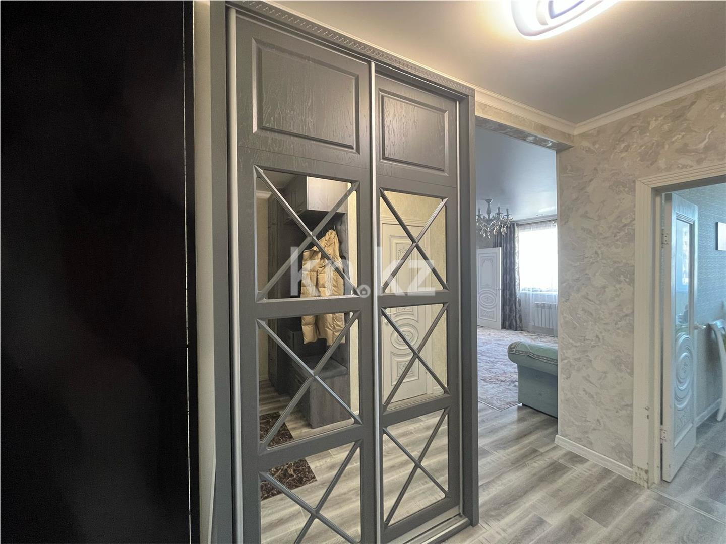 Продажа 3-комнатной квартиры, 74 м², ул. Карбышева - Продажа  трехкомнатных квартир в Караганде фото 11 из 18