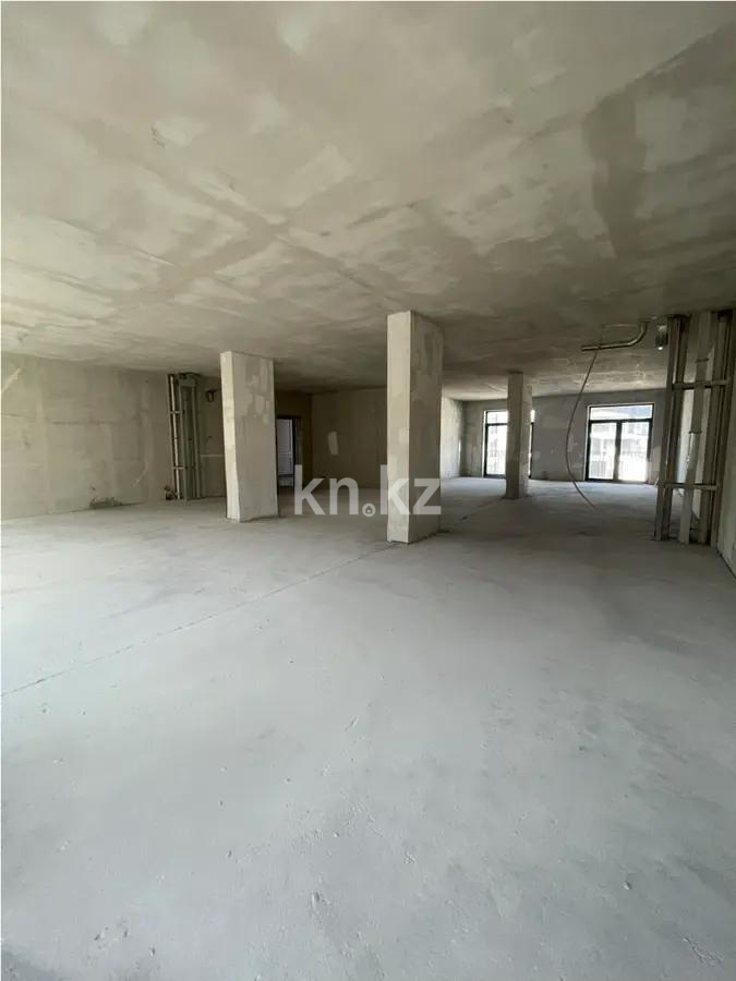 Продажа 4-комнатной квартиры, 176 м², ул. Ондасынова, дом  1/4 - Продажа квартир в Алматы с фото фото 1 из 1