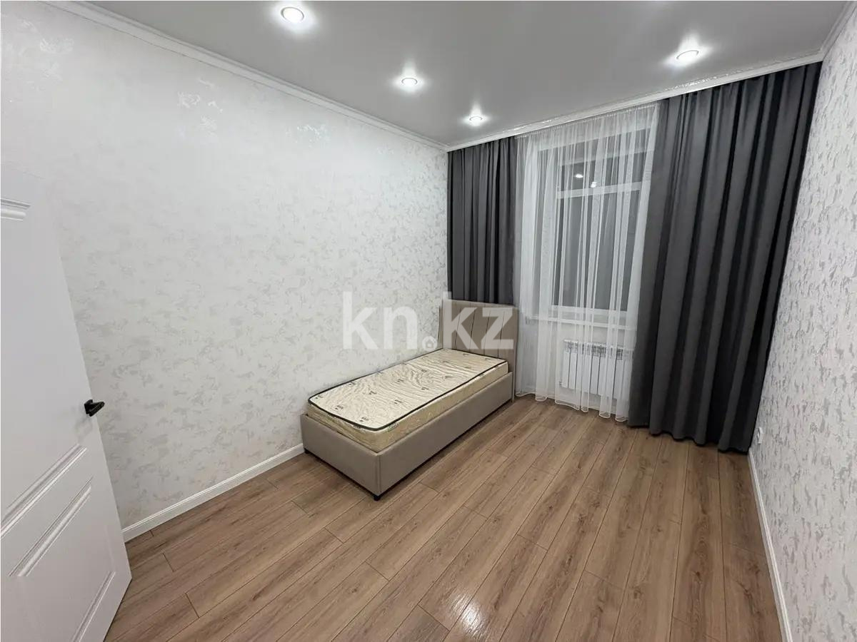 Продажа 3-комнатной квартиры, 80 м², 137 учетный квартал, дом  343 в Караганде - фото 3