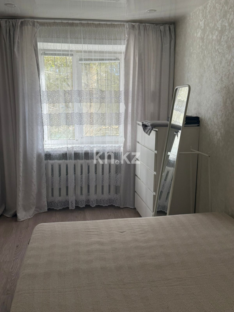 Аренда 2-комнатной квартиры посуточно, 47 м², ул. Кайсенова, дом  119 - Продажа и аренда недвижимости в Усть-Каменогорске фото 4 из 6