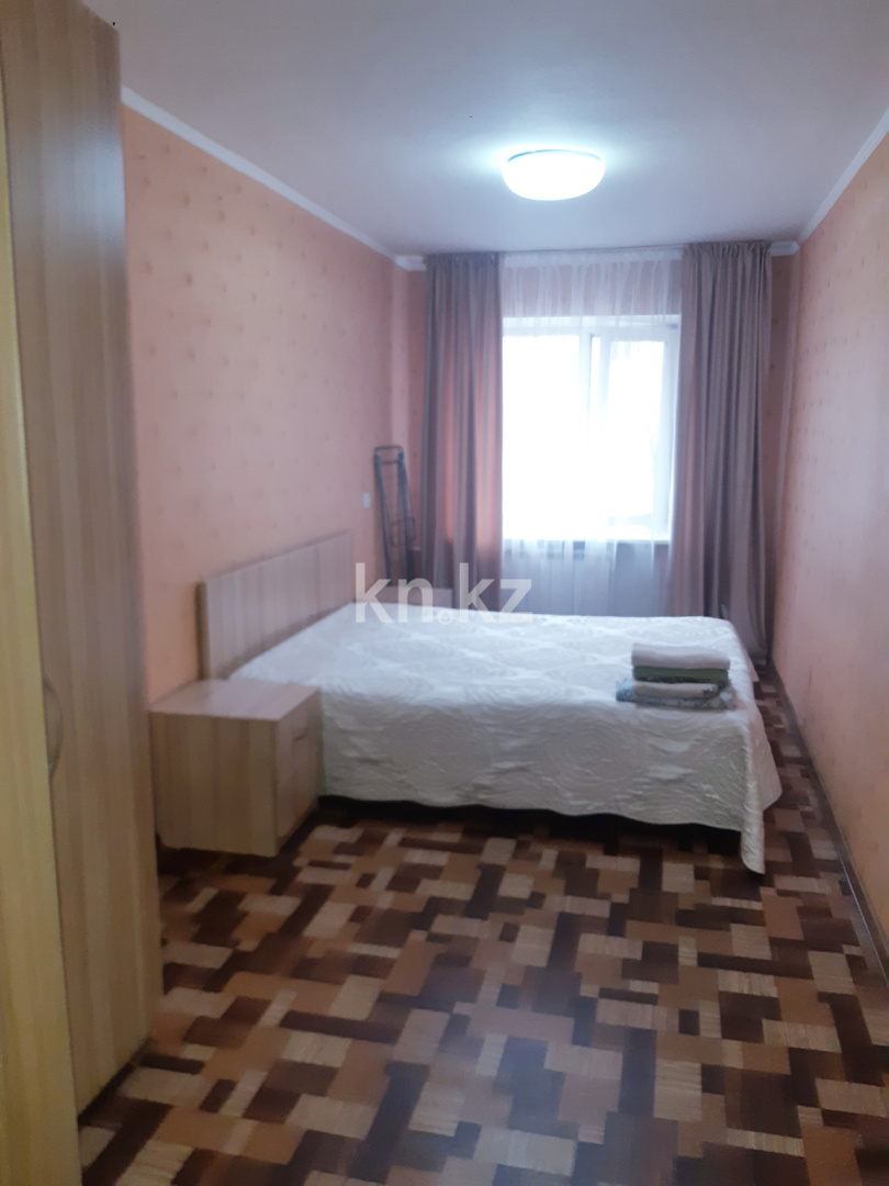 Аренда 2-комнатной квартиры посуточно, 46 м², ул. Гоголя, дом  41 - Аренда квартиры посуточно в Караганде фото 1 из 4