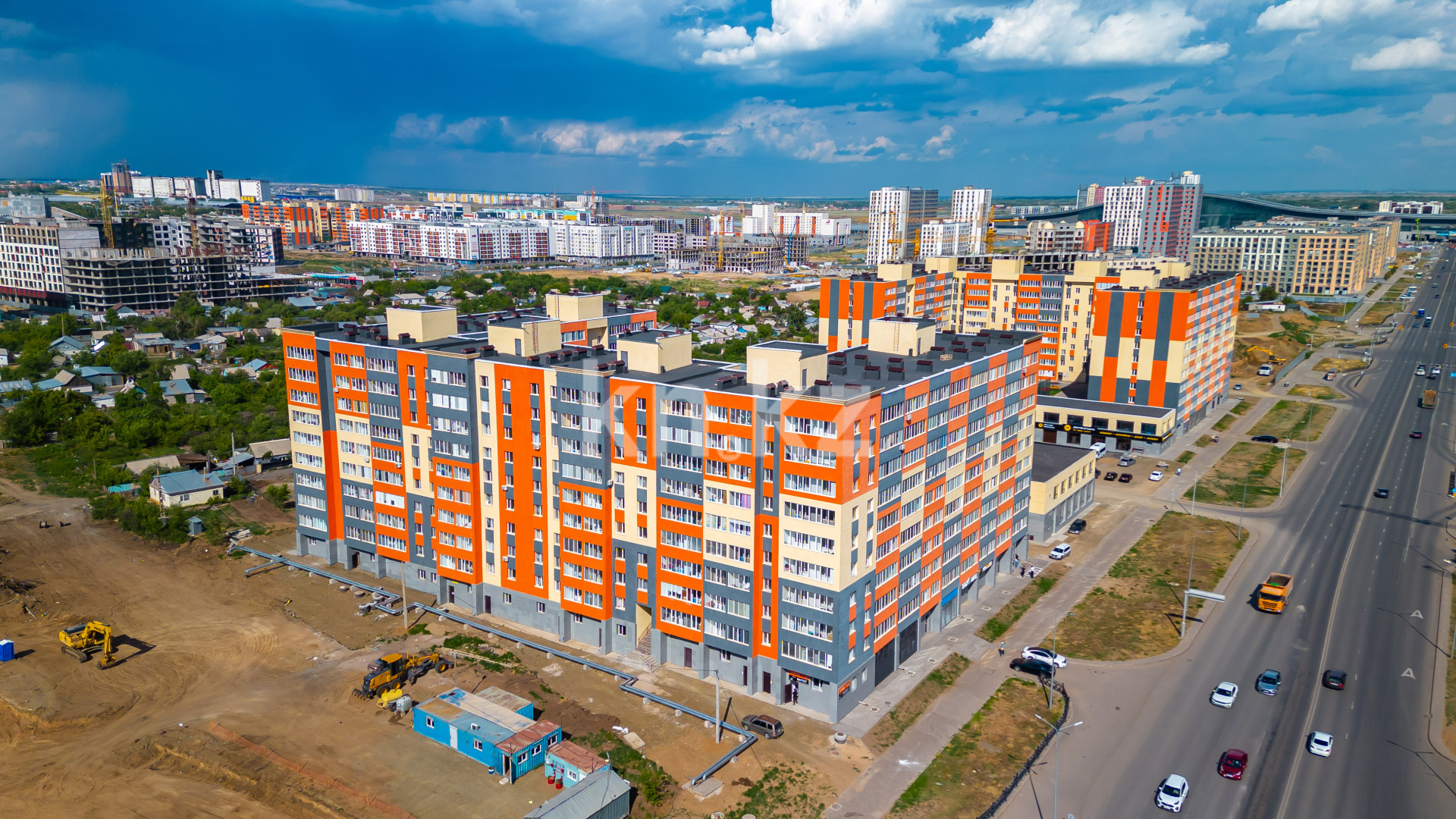 ЖК Запад (Grand Invest) в Астане: жилой комплекс, описание, цены,  планировки и фото. Новостройки на kn.kz