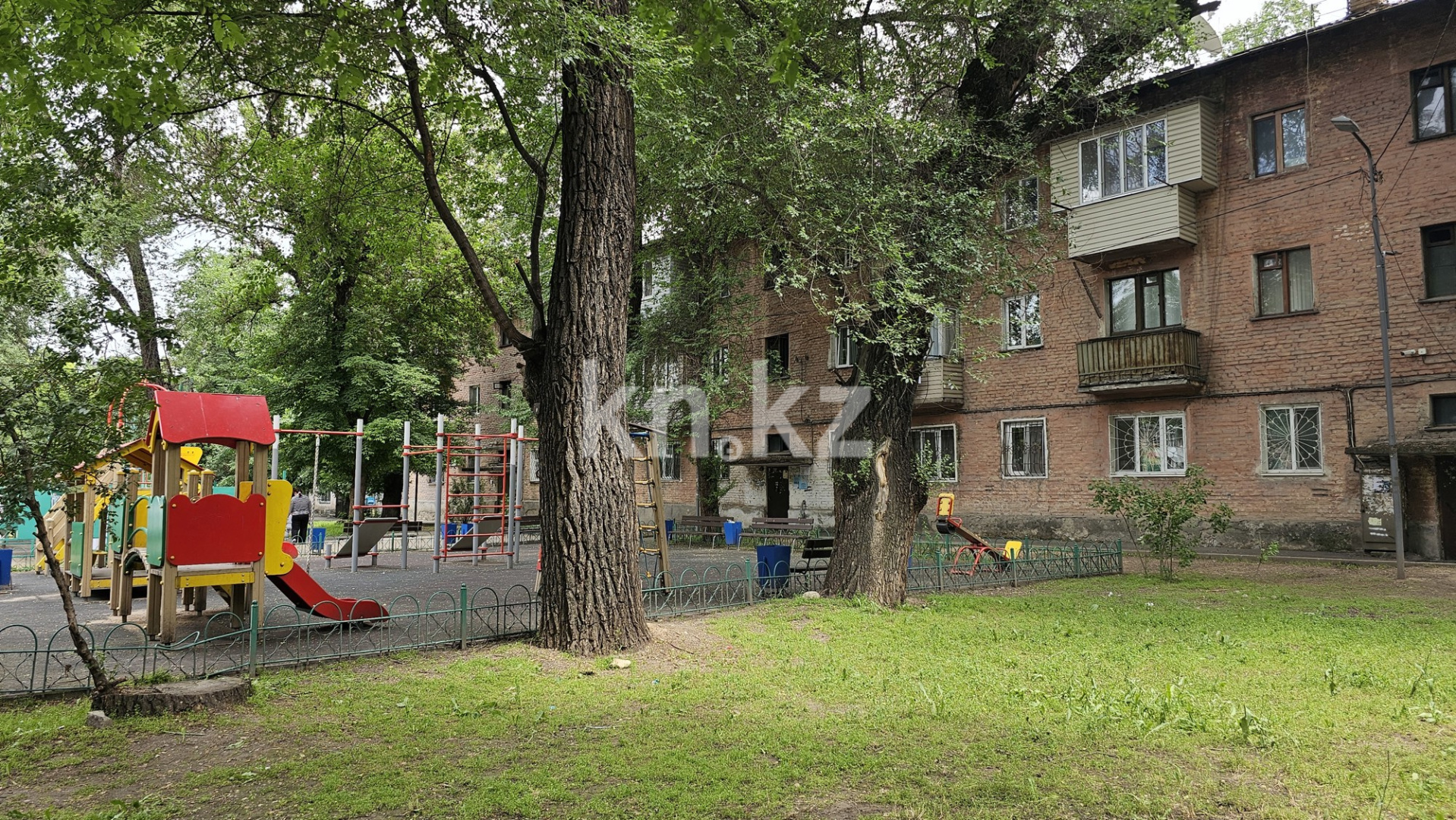 Продажа 2-комнатной квартиры, 40 м² в Алматы - фото 12