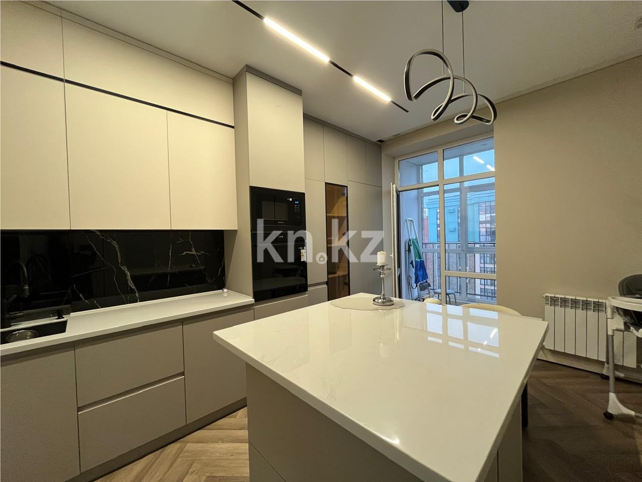 Продажа 3-комнатной квартиры, 100 м², ул. Ашимова, дом  15 - Продажа  трехкомнатных квартир в Караганде фото 10 из 17