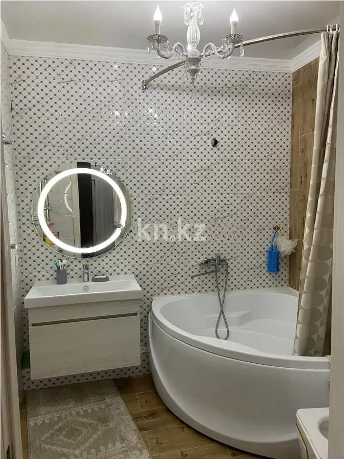 Продажа 2-комнатной квартиры, 108 м², ул. Жуалы, дом  18 в Алматы - фото 4