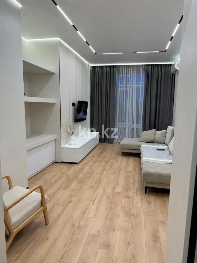 Продажа 3-комнатной квартиры, 88 м², ул. Кенжина, дом  1/1 блок а - Продажа  трехкомнатных квартир в Караганде без посредников фото 1 из 6