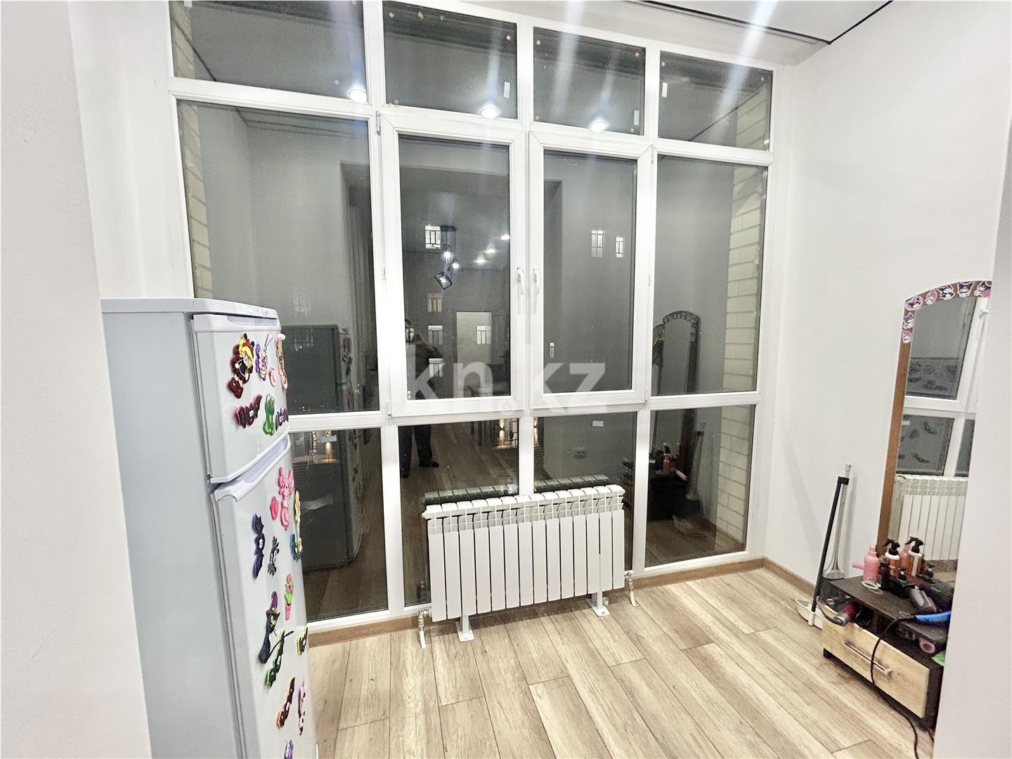 Продажа 2-комнатной квартиры, 70 м² - Продажа двухкомнатных квартир на Юго-Востоке Караганды - страница 5 фото 3 из 18