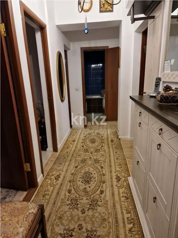 Продажа 3-комнатной квартиры, 69.9 м², мкр-н Алтай-2, дом  22А в Алматы - фото 4