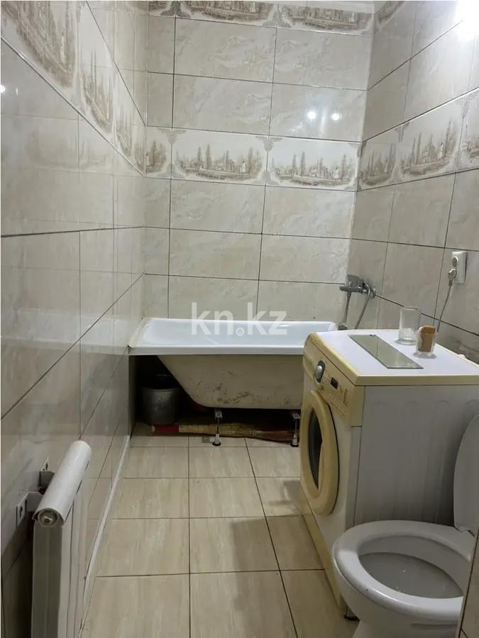 Продажа 1-комнатной квартиры, 40 м², пр. Райымбека, дом  590/6 в Алматы - фото 3