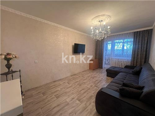 Продажа 3-комнатной квартиры, 61 м², мкр-н 18 в Караганде