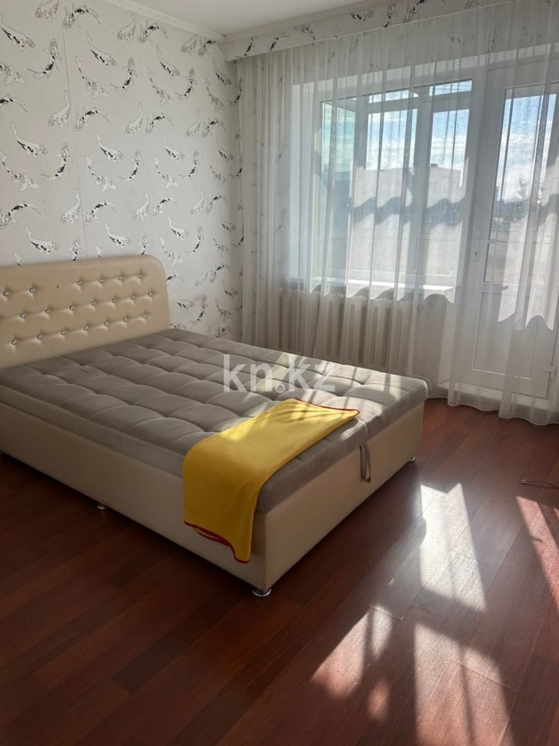 Продажа 4-комнатной квартиры, 60 м², ул. Есенберлина, дом  13/1 - Продажа  четырехкомнатных квартир в Астане фото 1 из 7