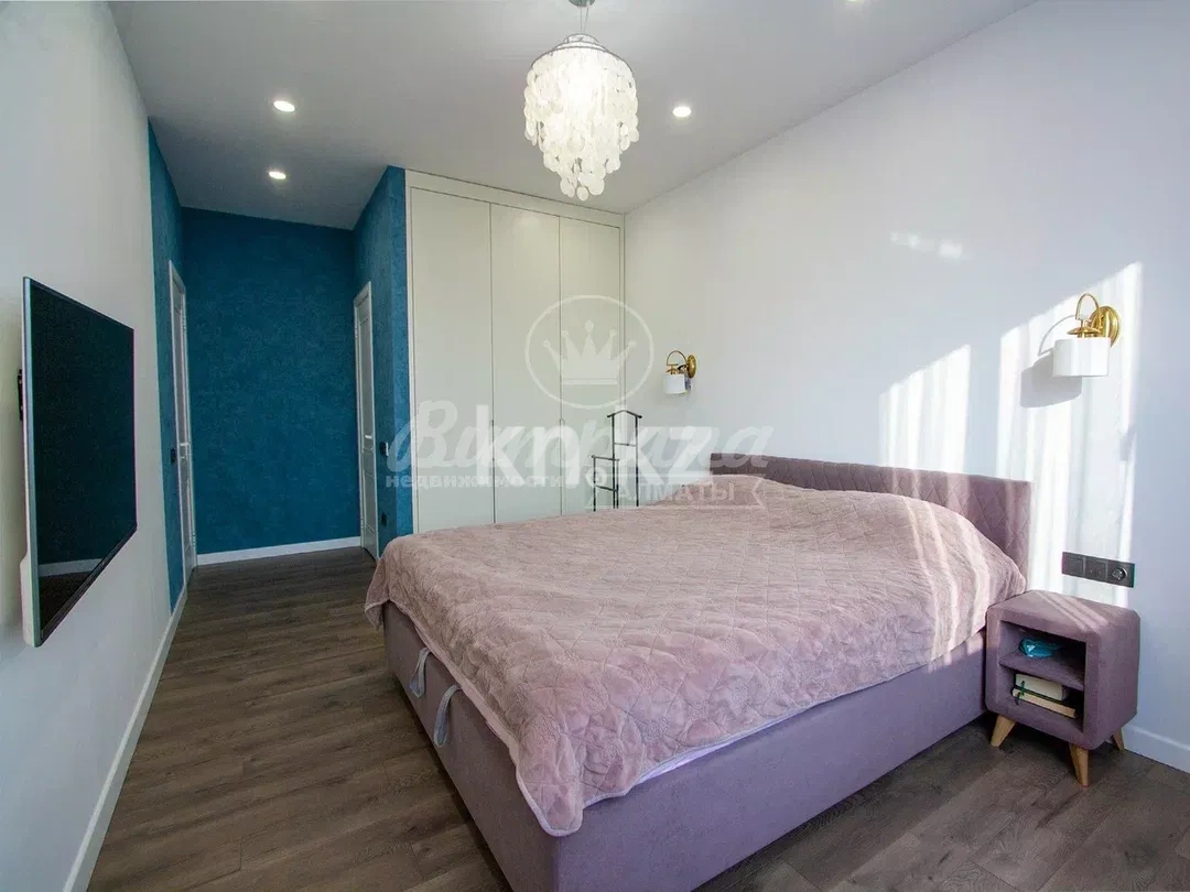 Продажа 4-комнатной квартиры, 131.9 м² в Алматы - фото 5