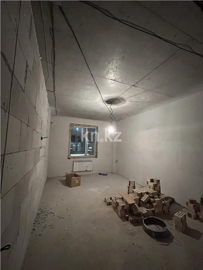 Продажа 3-комнатной квартиры, 98 м², ул. Букетова, дом  3/2 в Караганде - фото 3