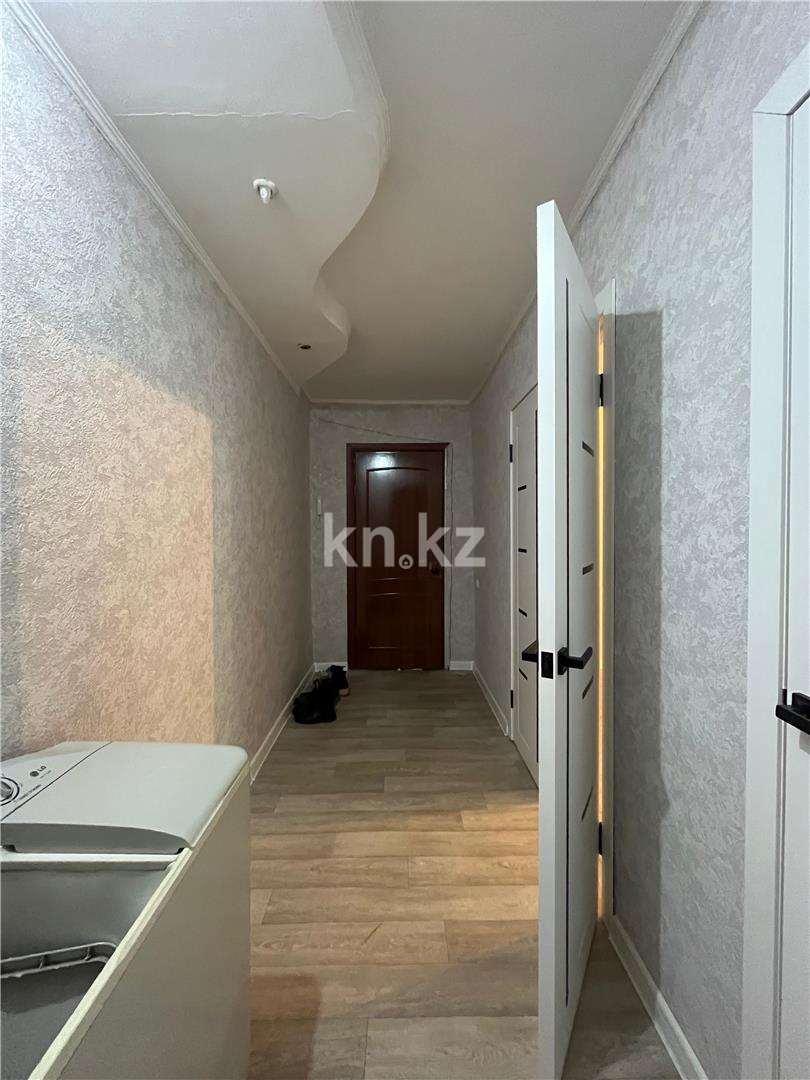 Продажа 2-комнатной квартиры, 49 м², мкр-н Восток-3 - Продажа квартир в Караганде фото 13 из 15