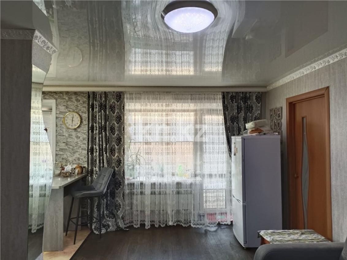 Продажа 2-комнатной квартиры, 43 м², ул. Зелинского - Продажа квартир в Караганде фото 1 из 11