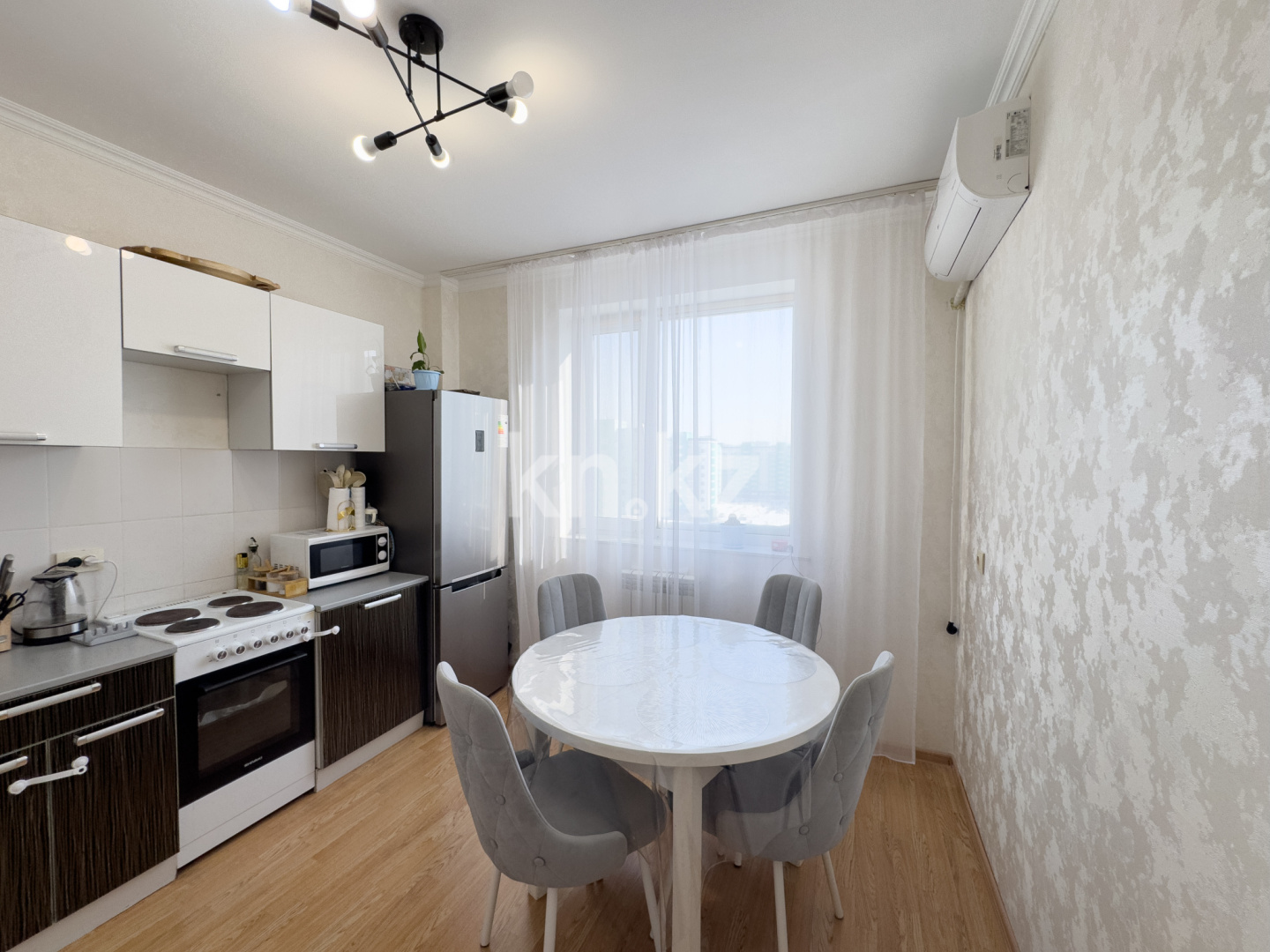 Продажа 1-комнатной квартиры, 40.2 м² - Продажа квартир в р-не Нура Астаны - страница 54 фото 3 из 9