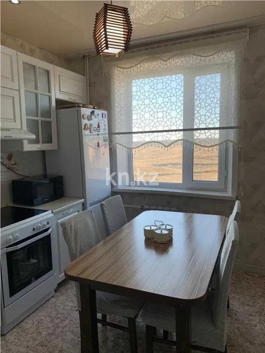 Продажа 4-комнатной квартиры, 85 м², ул. 40-летия Победы, дом  80а - Продажа квартир в Шахтинске фото 8 из 10