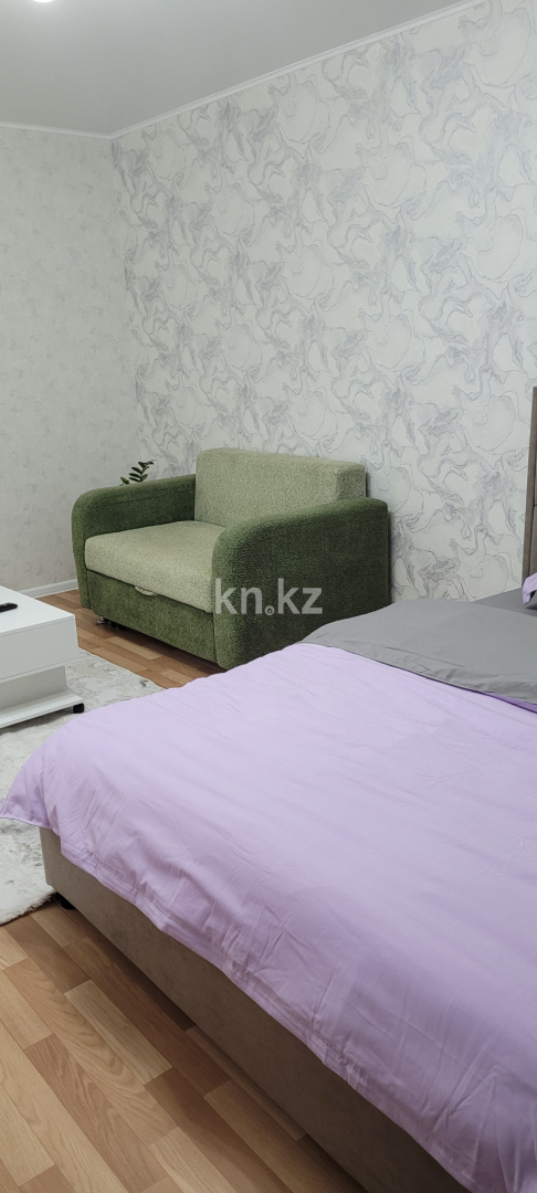 Аренда 1-комнатной квартиры посуточно, 30 м² - Аренда недвижимости в Усть-Каменогорске фото 3 из 7