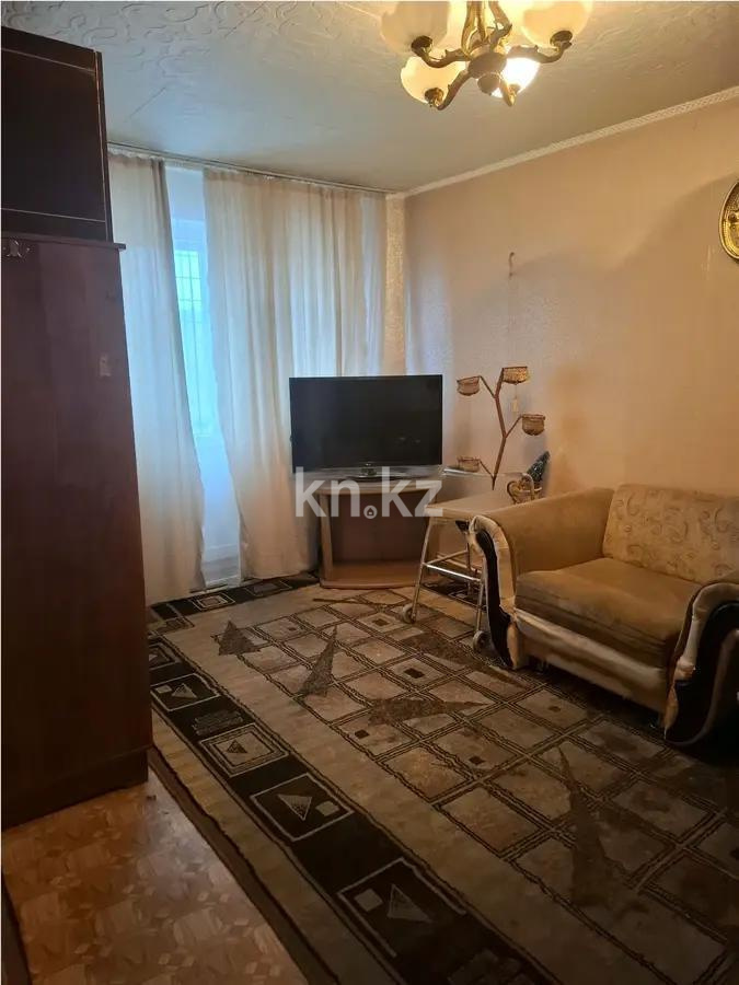 Продажа 1-комнатной квартиры, 30 м², пр. Республики, дом  71/3 - Продажа квартир в Темиртау фото 1 из 3