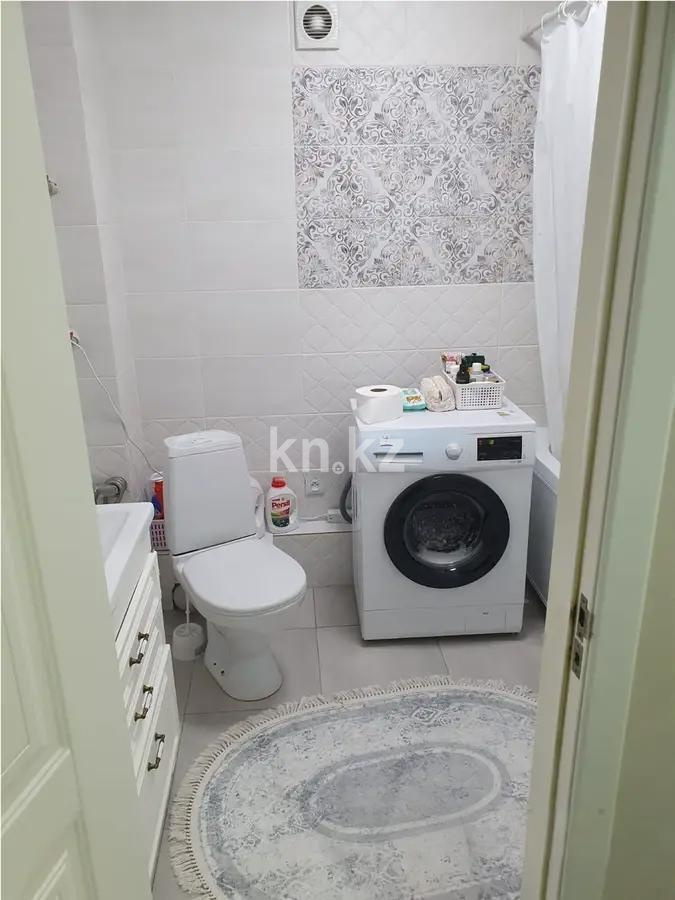 Продажа 3-комнатной квартиры, 80 м², ул. Манаса, дом  22/2 в Астане - фото 4