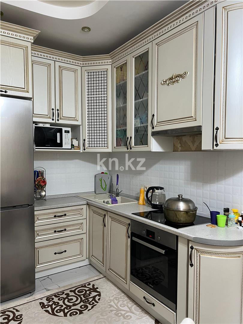 Продажа 3-комнатной квартиры, 90 м², ул. Акмешит в Астане - фото 9