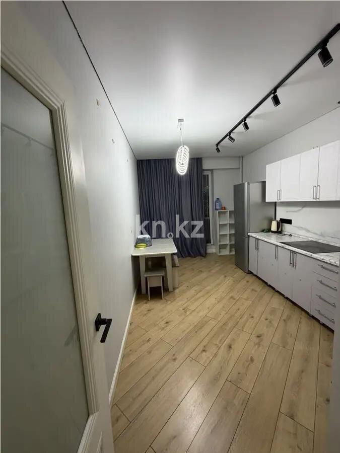 Продажа 2-комнатной квартиры, 60.4 м² в Алматы - фото 3