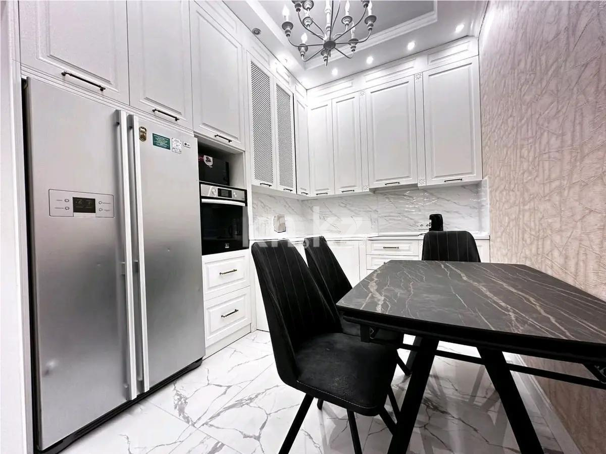 Продажа 2-комнатной квартиры, 81 м², ул. Ушкемпирова, дом  44 в Алматы - фото 3